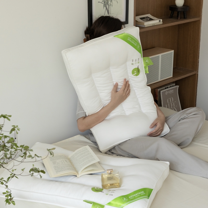 91家纺网 家纺一手货源 找家纺 拾光枕芯 2023新款A+杜邦双向酒店纤维护颈枕 立体中枕