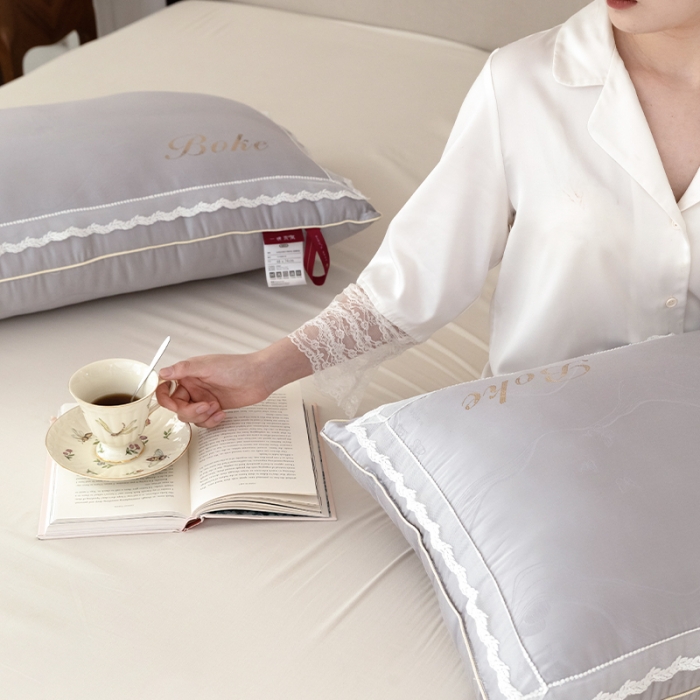 91家纺网 家纺一手货源 找家纺 拾光 2023新款一晚燕窝亲肤枕枕头枕芯系列 黎空灰