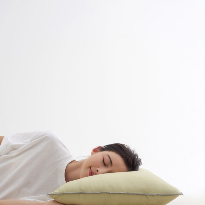 91家纺网 家纺一手货源 找家纺 拾光 2023新款天丝冰竹凉感枕酒店专用天然透气 琉璃金