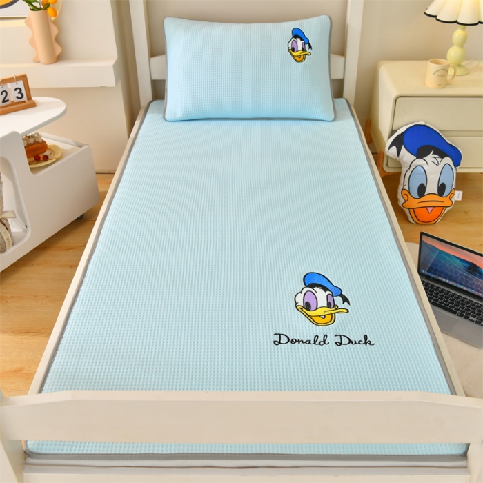 91家纺网 家纺一手货源 找家纺 鑫钰 2023新款中分子凉感华夫格复合学生宿舍专用上下铺凉席床席 迪士尼-唐老鸭