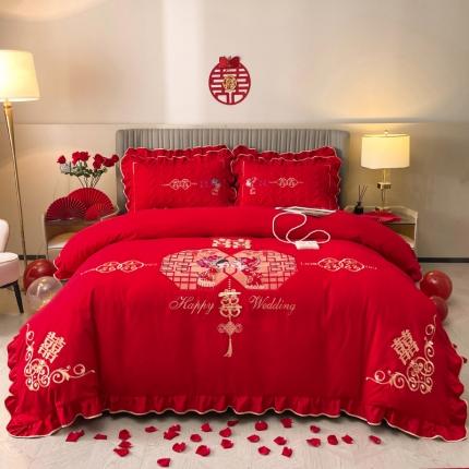 91家纺网 家纺一手货源 找家纺 （总）宜凡家纺 2023新款亲肤磨毛婚庆夹棉床裙四件套