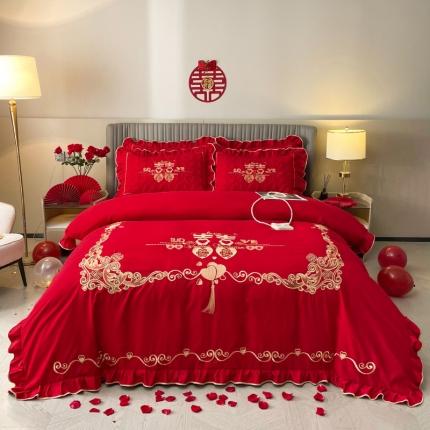 91家纺网 家纺一手货源 找家纺 宜凡家纺 2023新款亲肤磨毛婚庆夹棉床裙四件套 甜蜜爱恋