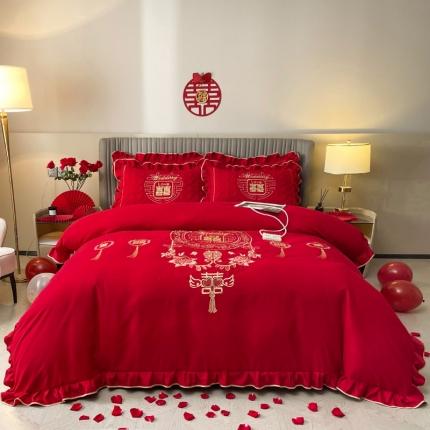 91家纺网 家纺一手货源 找家纺 宜凡家纺 2023新款亲肤磨毛婚庆夹棉床裙四件套 合家欢