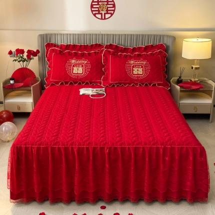 91家纺网 家纺一手货源 找家纺 （总）宜凡家纺 2023新款亲肤磨毛婚庆夹棉床裙三件套