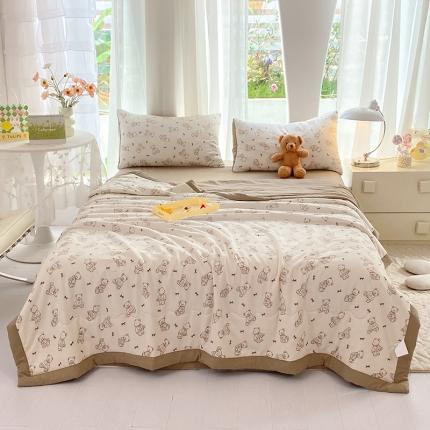 91家纺网 家纺一手货源 找家纺 妖妖家纺 2023新款超柔双层纱针织夏被 可爱棕熊