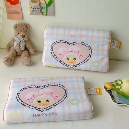 91家纺网 家纺一手货源 找家纺 （总）宝晶 2023新款正版小黄鸭44*27儿童乳胶枕儿童夏季记忆枕