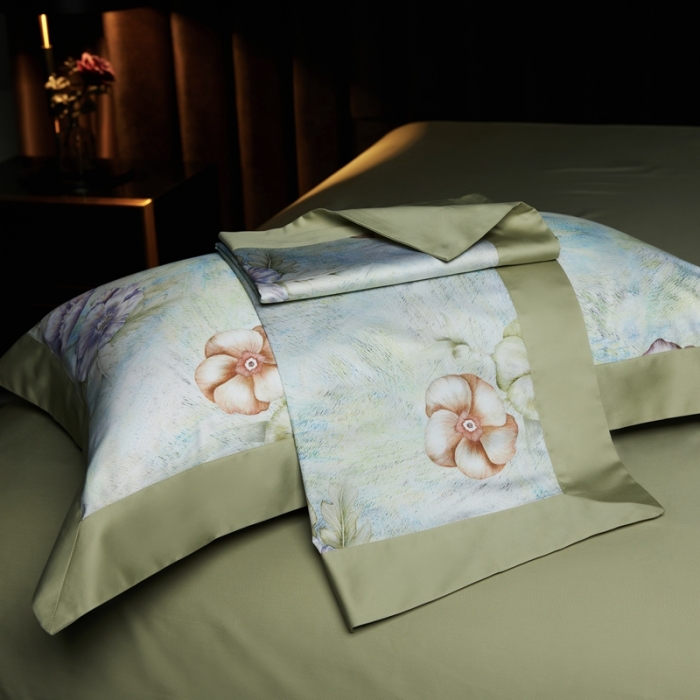 91家纺网 家纺一手货源 找家纺 缔缦 2023新款100s长绒棉拼角款数码印花四件套 旖旎-绿