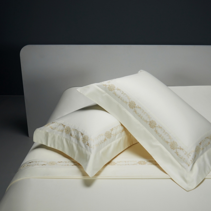 91家纺网 家纺一手货源 找家纺 缔缦 2023新款100s澳棉刺绣四件套-优尼卡 贵族白