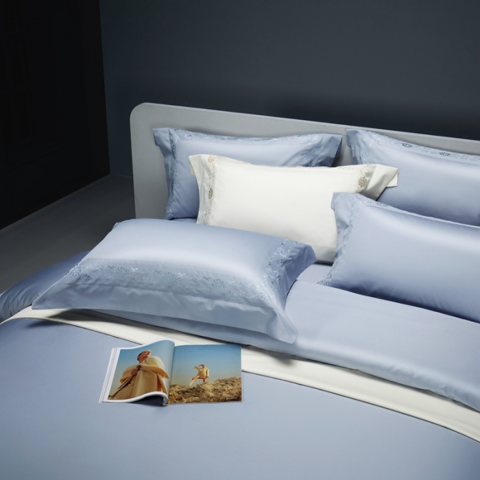 91家纺网 家纺一手货源 找家纺 缔缦 2023新款100s澳棉刺绣四件套-优尼卡 雾霾蓝