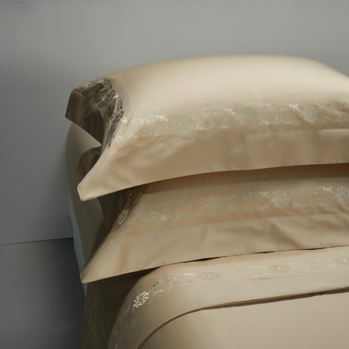 91家纺网 家纺一手货源 找家纺 缔缦 2023新款100s澳棉刺绣四件套-优尼卡 香槟