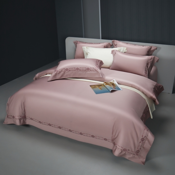 91家纺网 家纺一手货源 找家纺 缔缦 2023新款100s澳棉刺绣四件套-优尼卡 优雅粉