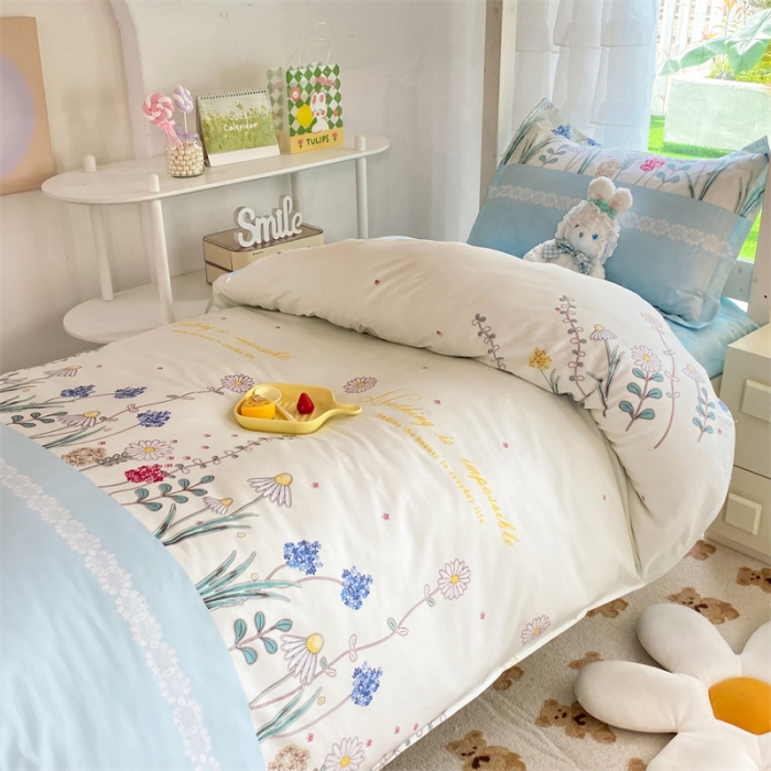 91家纺网 家纺一手货源 找家纺 多品 2023新款12868全棉宿舍三件套-第二批 秘密花园蓝