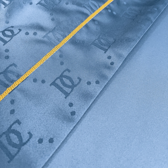 91家纺网 家纺一手货源 找家纺 丽卡家纺2023直播60S贡缎提花水洗真丝夏被四件套水洗天丝夏凉被空调被 迪克-宾利蓝