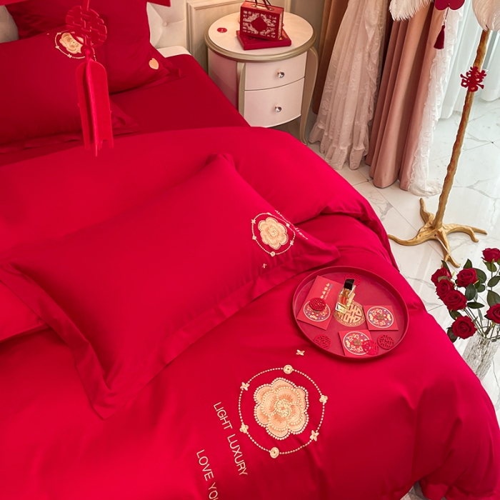 91家纺网 家纺一手货源 找家纺 新款亲肤舒适时尚婚庆四件套系列 心相印