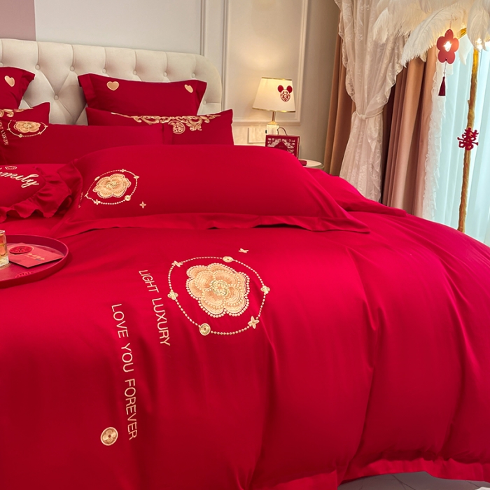 91家纺网 家纺一手货源 找家纺 新款亲肤舒适时尚婚庆四件套系列 心相印