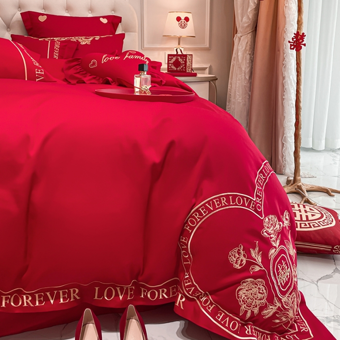 91家纺网 家纺一手货源 找家纺 新款亲肤舒适时尚婚庆四件套系列 爱丽丝