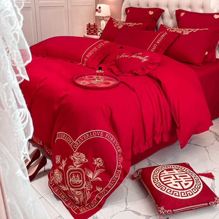 91家纺网 家纺一手货源 找家纺 新款亲肤舒适时尚婚庆四件套系列 爱丽丝