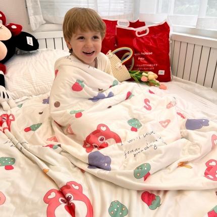 91家纺网 家纺一手货源 找家纺 花满路 2023新款儿童夏被 草莓熊