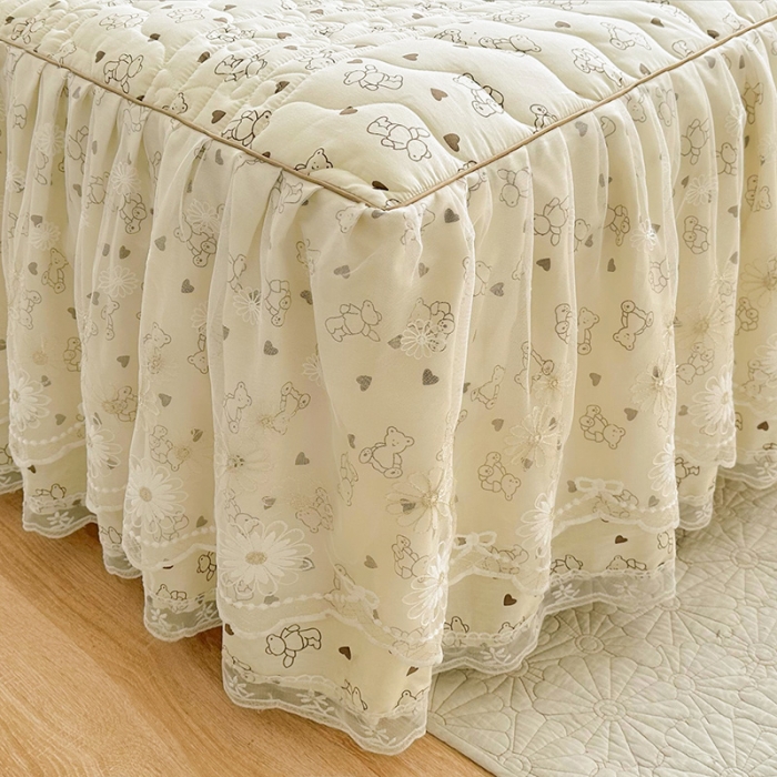 91家纺网 家纺一手货源 找家纺 宜凡 2023新款 全棉床笠式床裙三件套 爱心小熊