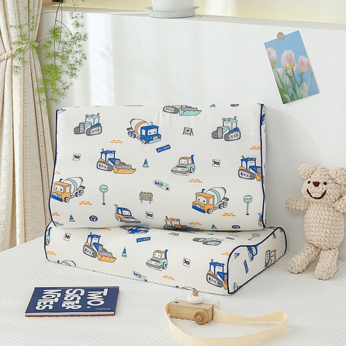 91家纺网 家纺一手货源 找家纺 良佐生活 2023新款A类母婴级双层纱乳胶枕专用枕套 小小工程车