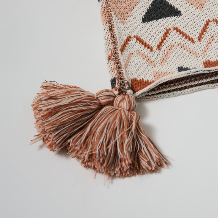 91家纺网 家纺一手货源 找家纺 暖绵绵家纺 2025新款布里格系列午睡盖毯 红色