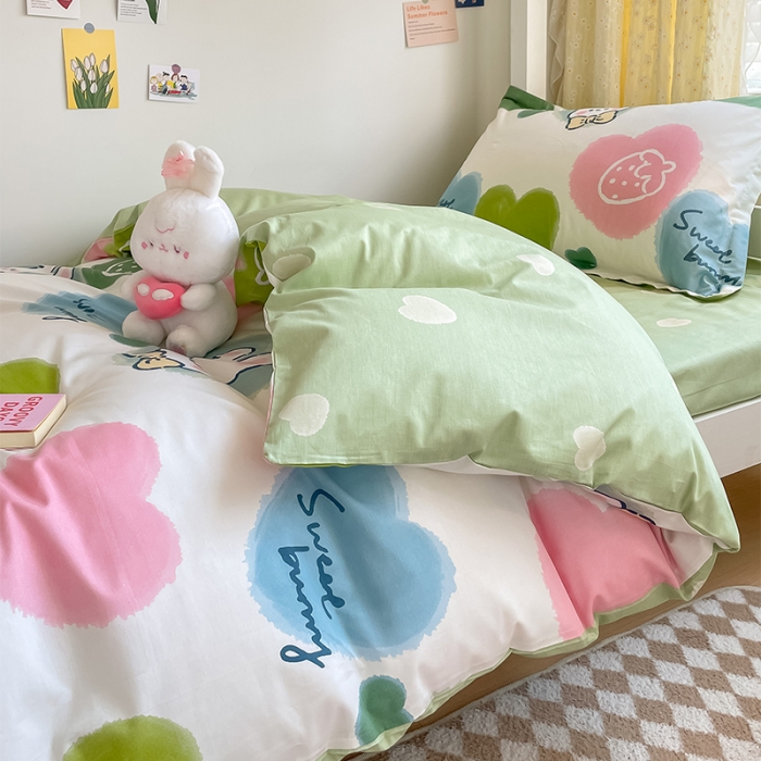 91家纺网 家纺一手货源 找家纺 金鑫汇 2023新款全棉宿舍印花三件套 心心念念