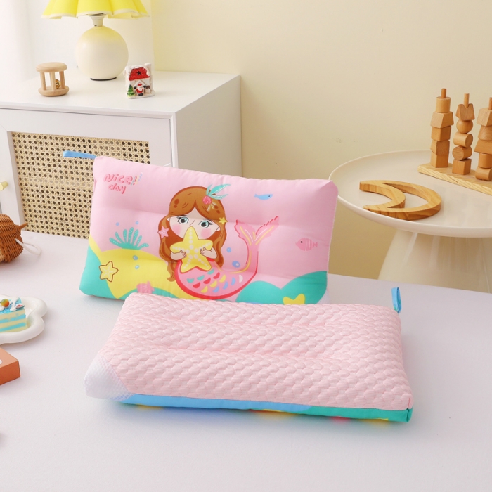 91家纺网 家纺一手货源 找家纺 吉咪兔 2023新款儿童卡通全棉冰豆豆枕 美人鱼40*60cm一体款