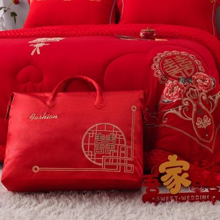 91家纺网 家纺一手货源 找家纺 卓缦 2024新款婚庆被豆豆毯毛毯婚庆喜被婚庆豆豆被子 喜结良缘