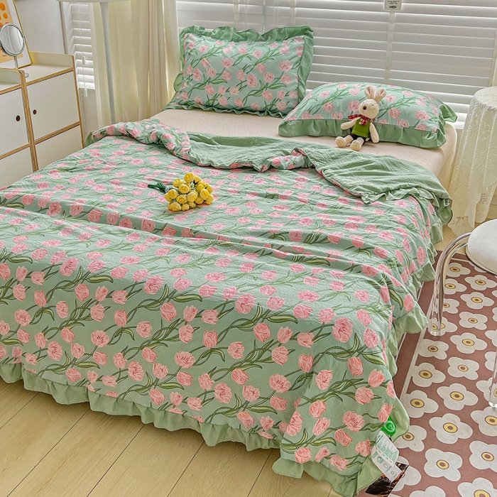 91家纺网 家纺一手货源 找家纺 星巴K 2023新款仙女款荷叶边水洗棉夏被韩版夏凉被空调被 花海