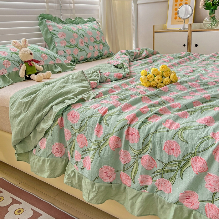 91家纺网 家纺一手货源 找家纺 星巴K 2023新款仙女款荷叶边水洗棉夏被韩版夏凉被空调被 花海