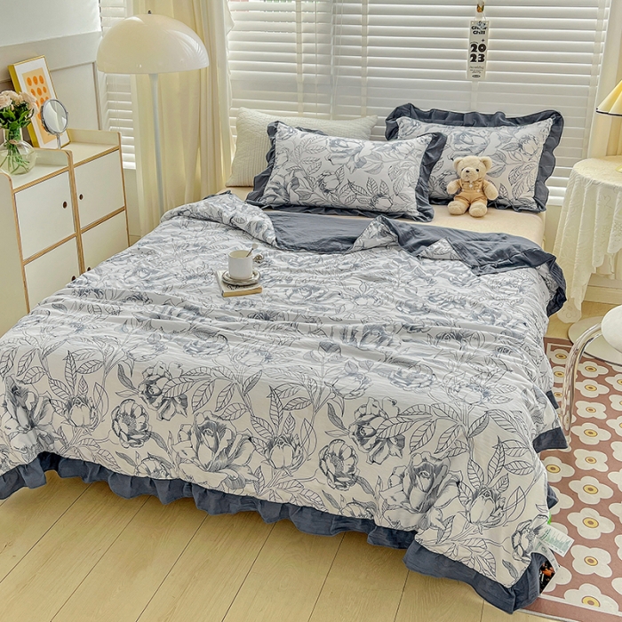 91家纺网 家纺一手货源 找家纺 星巴K 2023新款仙女款荷叶边水洗棉夏被韩版夏凉被空调被 山茶花