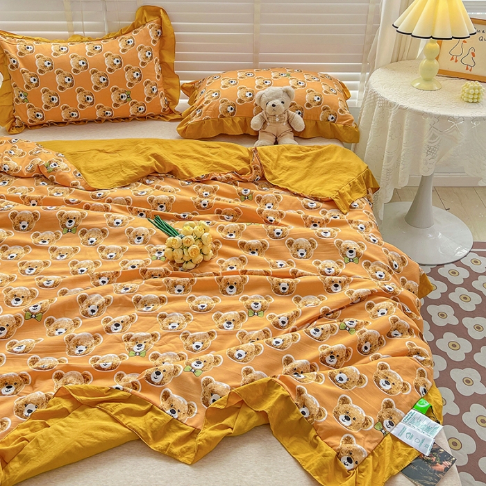 91家纺网 家纺一手货源 找家纺 星巴K 2023新款仙女款荷叶边水洗棉夏被韩版夏凉被空调被 熊宝