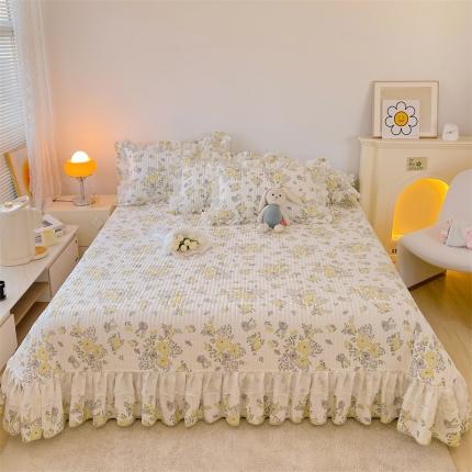 91家纺网 家纺一手货源 找家纺 宜凡 2023新款全棉双层花边床盖三件套系列 梦游仙境