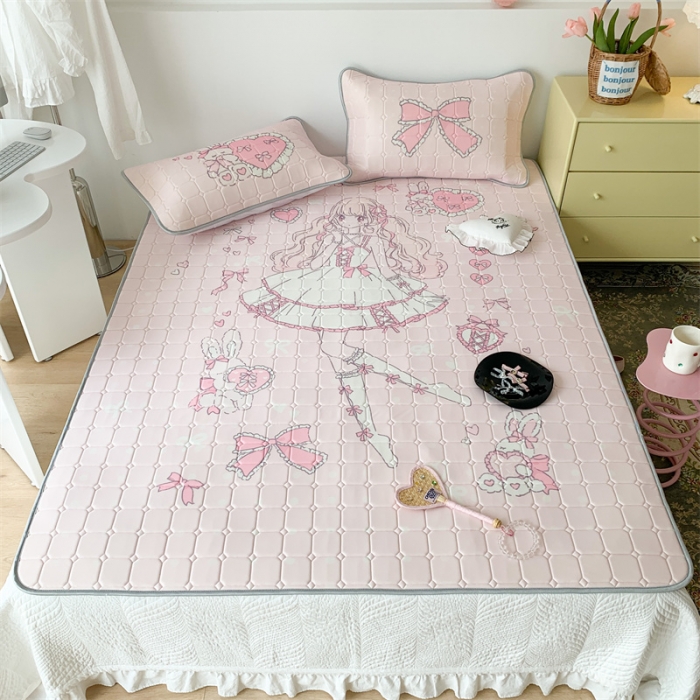 91家纺网 家纺一手货源 找家纺 昔可 2023新款方块绗缝乳胶凉席芭蕾风 美少女