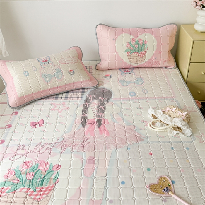 91家纺网 家纺一手货源 找家纺 昔可 2023新款方块绗缝乳胶凉席芭蕾风 手帐芭蕾女孩