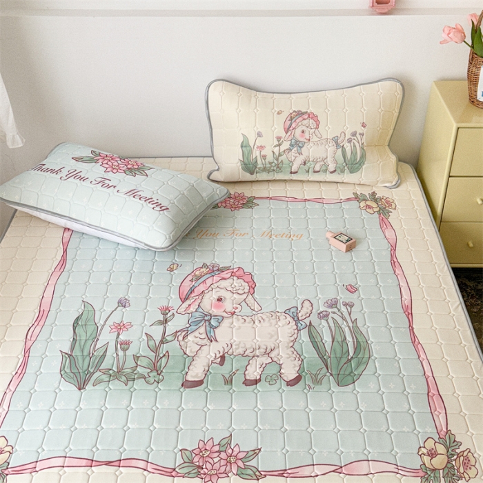 91家纺网 家纺一手货源 找家纺 （总）昔可 2023新款方块绗缝乳胶凉席复古风