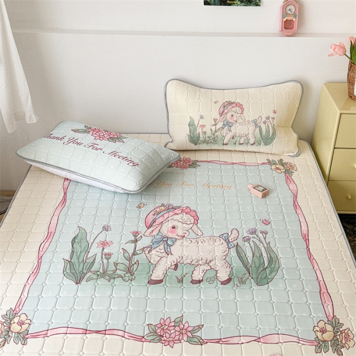 91家纺网 家纺一手货源 找家纺 （总）昔可 2023新款方块绗缝乳胶凉席复古风