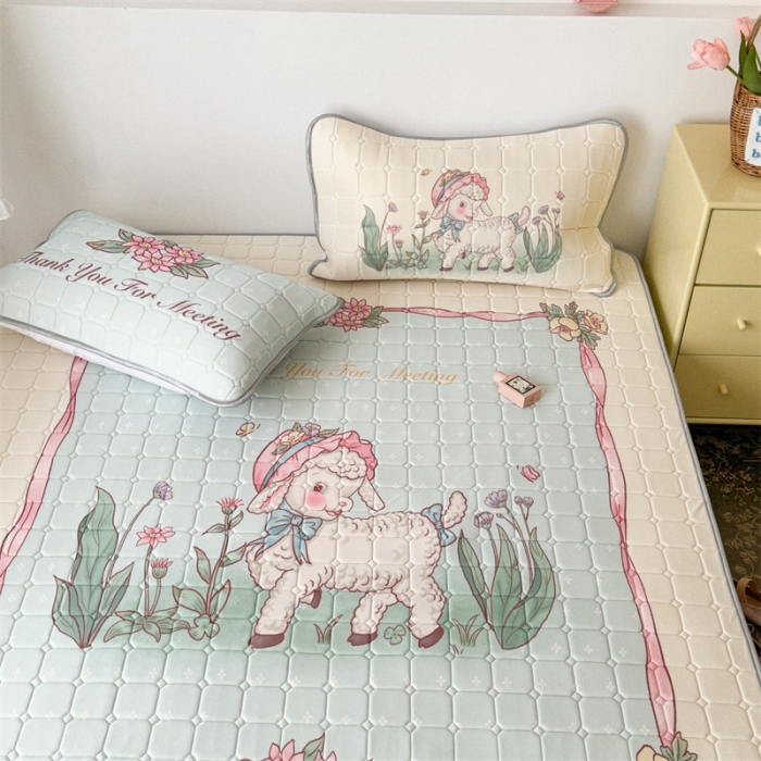 91家纺网 家纺一手货源 找家纺 （总）昔可 2023新款方块绗缝乳胶凉席复古风