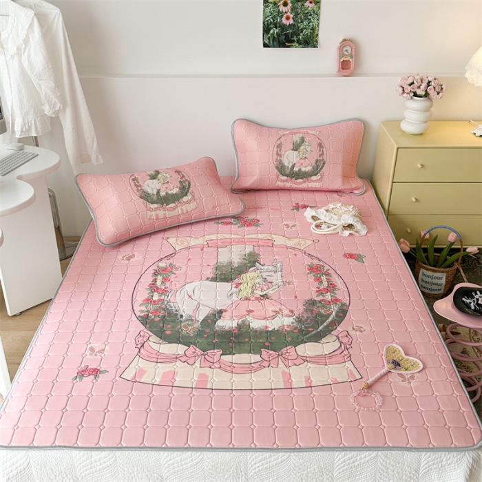 91家纺网 家纺一手货源 找家纺 昔可 2023新款方块绗缝乳胶凉席复古风 公主骑士