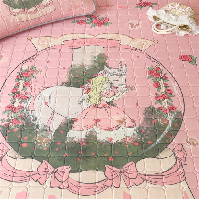 91家纺网 家纺一手货源 找家纺 昔可 2023新款方块绗缝乳胶凉席复古风 公主骑士