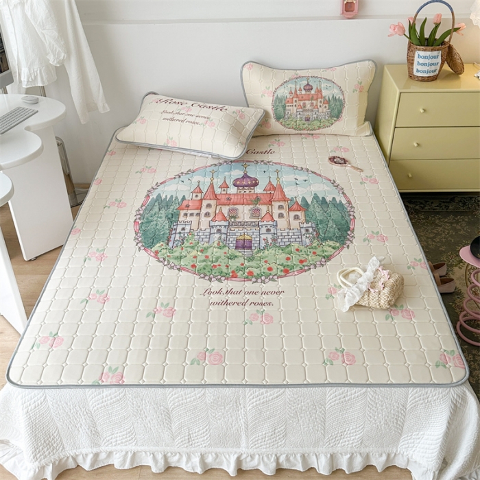91家纺网 家纺一手货源 找家纺 昔可 2023新款方块绗缝乳胶凉席复古风 童话城堡