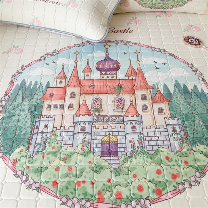 91家纺网 家纺一手货源 找家纺 昔可 2023新款方块绗缝乳胶凉席复古风 童话城堡