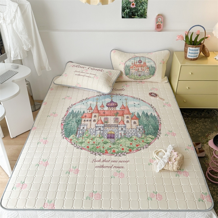 91家纺网 家纺一手货源 找家纺 昔可 2023新款方块绗缝乳胶凉席复古风 童话城堡