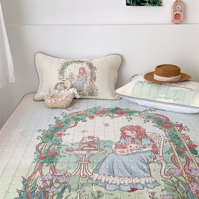 91家纺网 家纺一手货源 找家纺 昔可 2023新款方块绗缝乳胶凉席复古风 英式花园女孩