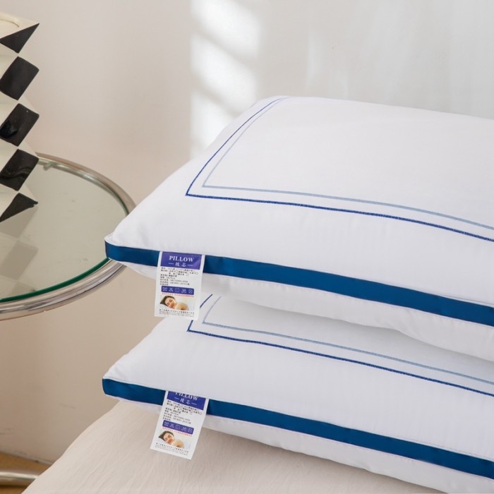 91家纺网 家纺一手货源 找家纺 拾光 2023新款绣花全棉立体高端双边边框酒店枕芯全棉欧式纤丝蓝边中枕