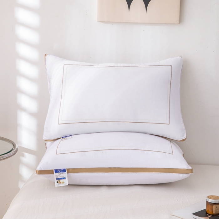 91家纺网 家纺一手货源 找家纺 拾光 2023新款绣花全棉立体高端双边边框酒店枕芯全棉欧式纤丝金边高枕