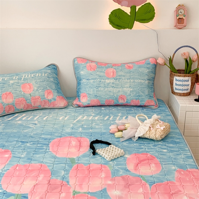 91家纺网 家纺一手货源 找家纺 （总）昔可 2023新款方块绗缝乳胶凉席花花系列