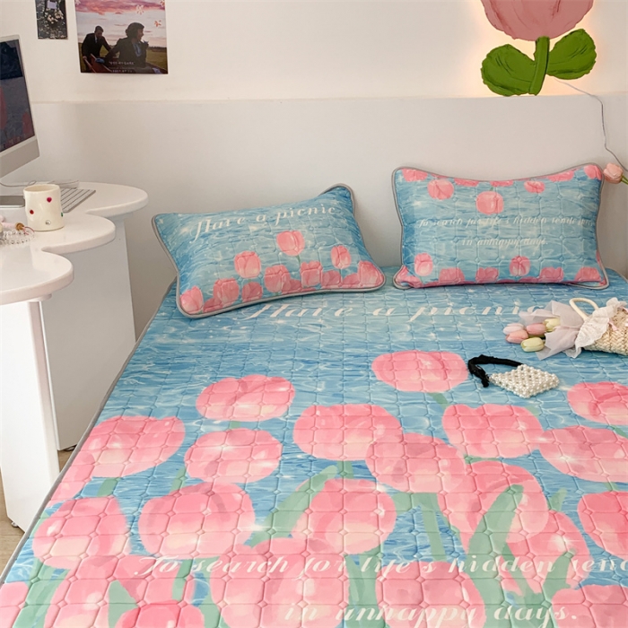 91家纺网 家纺一手货源 找家纺 （总）昔可 2023新款方块绗缝乳胶凉席花花系列