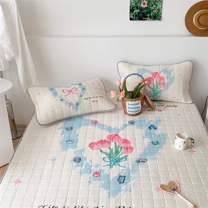 91家纺网 家纺一手货源 找家纺 昔可 2023新款方块绗缝乳胶凉席花花系列 钻石郁金香