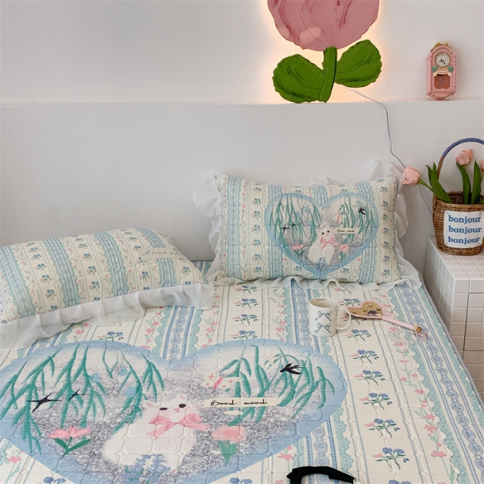 91家纺网 家纺一手货源 找家纺 昔可 2023新款单层雪纺床裙花边款 爱心花花猫